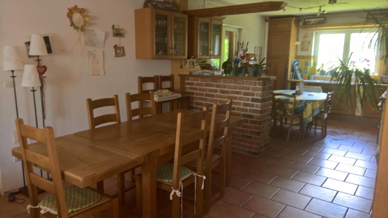 Couette Et Cafe - Chambre Bleue Truchtersheim Exterior photo
